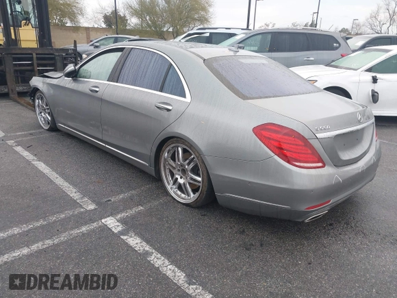 2015 Mercedes-Benz S-Class S 550 with VIN WDDUG8CB6FA185219, listed as a IAAI auction lot 41331211 with 1 mi miles. Bid and sale history available at carsss.com. Image 3.