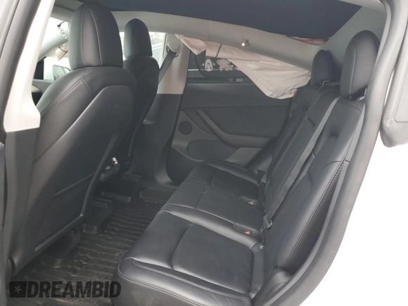 2022 Tesla Model Y Long Range z VIN 7SAYGDEE5NF352075, wystawiony jako Copart lot #50799895 z przebiegiem 11 597 mil mil oraz Szkoda całkowita • Salvage title. Historia ofert i sprzedaży dostępna na DreamBid. Obrazek 11.