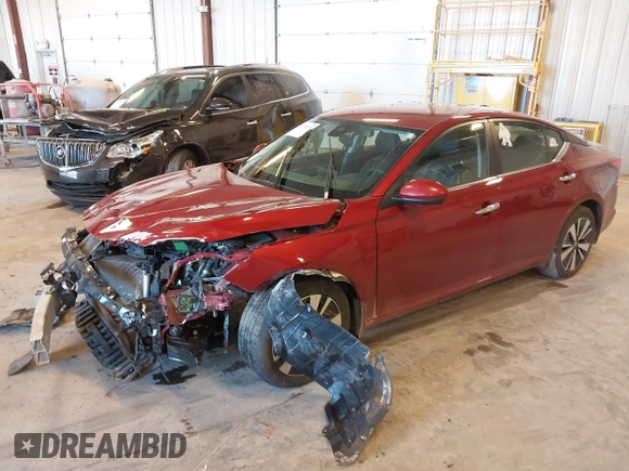 2022 Nissan Altima SV z VIN 1N4BL4DV8NN417699, wystawiony jako IAAI lot #42198230 z przebiegiem 66 233 mil mil oraz . Historia ofert i sprzedaży dostępna na DreamBid. Obrazek 17.
