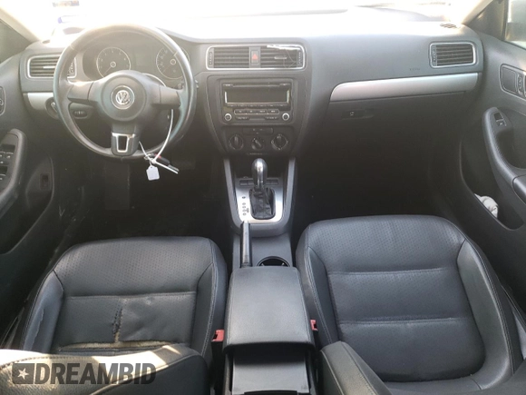2013 Volkswagen Jetta Sedan SE with VIN 3VWDP7AJXDM293225, listed as a Copart auction lot 46577575 with 108,354 mi miles and Salvage Title. Bid and sale history available at carsss.com. Image 8.