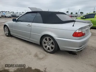 2003 BMW 3 Series 325Ci with VIN WBABS33423PG92549, listed as a Copart auction lot 76874284 with 0 mi miles and Salvage Title. Bid and sale history available at carsss.com. Image 2.
