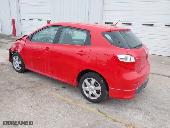 2009 Toyota Matrix S with VIN 2T1LE40E49C009417, listed as a IAAI auction lot 41469027 with 86,212 mi miles. Bid and sale history available at carsss.com. Image 3.