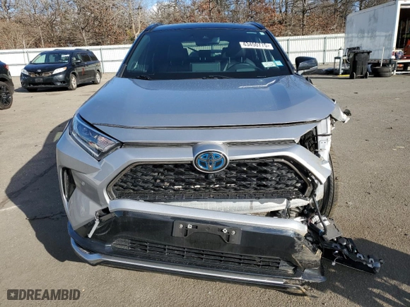 2021 Toyota RAV4 Prime XSE with VIN JTMFB3FV2MD015932, listed as a Copart auction lot 43450775 with 41,558 mi miles and Salvage Title. Bid and sale history available at carsss.com. Image 5.