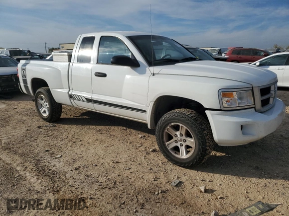 2011 Ram Dakota Bighorn/Lonestar with VIN 1D7RE3BK9BS708091, listed as a Copart auction lot 82739634 with 162,165 mi miles and Clean Title. Bid and sale history available at carsss.com. Image 4.