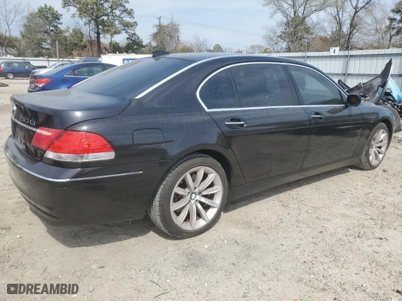 2007 BMW 7 Series 750Li with VIN WBAHN83547DT71172, listed as a Copart auction lot 50812495 with 106,501 mi miles and Clean Title. Bid and sale history available at carsss.com. Image 3.