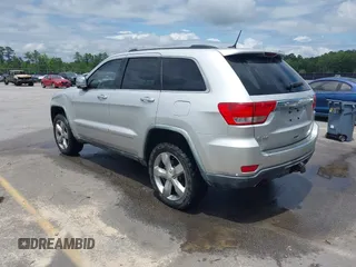 2011 Jeep Grand Cherokee Limited with VIN 1J4RR5GT9BC652279, listed as a IAAI auction lot 42444740 with 180,014 mi miles and . Bid and sale history available at DreamBid. Image 3.