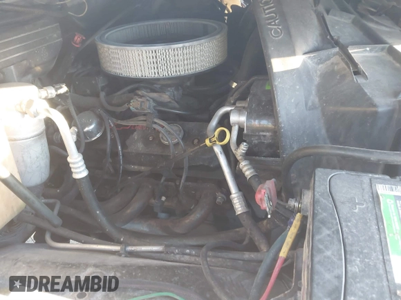 1993 GMC Sierra 1500 z VIN 2GTEK19K1P1564491, wystawiony jako IAAI lot #41347909 z przebiegiem 342 325 mil mil oraz . Historia ofert i sprzedaży dostępna na DreamBid. Obrazek 10.