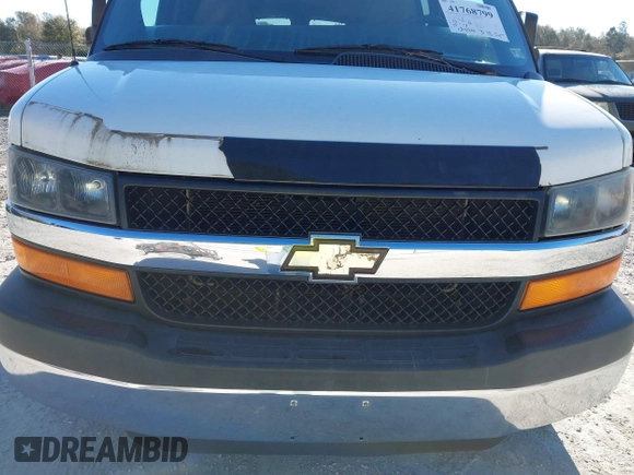 2015 Chevrolet Express Passenger LT with VIN 1GAZG1FG4F1145356, listed as a IAAI auction lot 41768799 with 134,492 mi miles and . Bid and sale history available at DreamBid. Image 6.