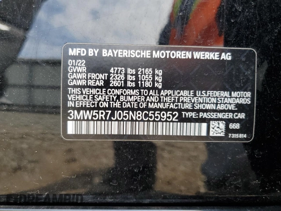 2022 BMW 3 Series 330i xDrive z VIN 3MW5R7J05N8C55952, wystawiony jako Copart lot #48732905 z przebiegiem 4 521 mil mil oraz Szkoda całkowita • Salvage title. Historia ofert i sprzedaży dostępna na DreamBid. Obrazek 14.