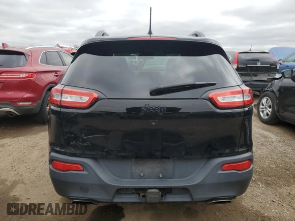 2017 Jeep Cherokee Limited z VIN 1C4PJMDS0HW616417, wystawiony jako Copart lot #50135515 z przebiegiem 121 693 mil mil oraz Szkoda całkowita • Salvage title. Historia ofert i sprzedaży dostępna na DreamBid. Obrazek 6.
