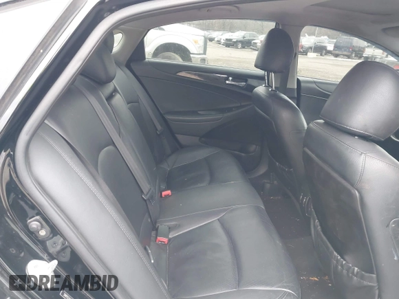 2011 Hyundai Sonata SE with VIN 5NPEC4AB8BH184498, listed as a IAAI auction lot 41299500 with 176,287 mi miles and . Bid and sale history available at carsss.com. Image 8.