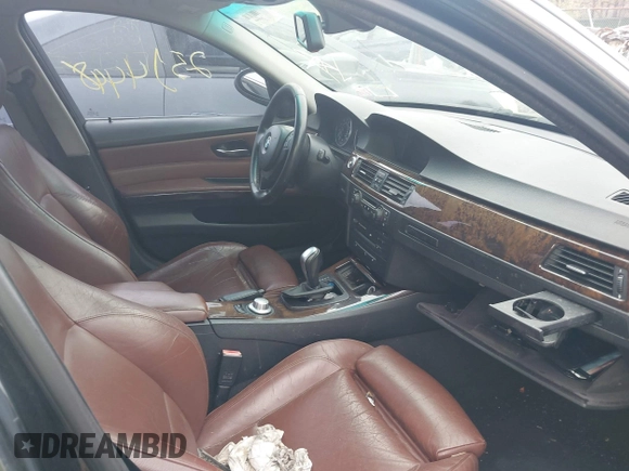 2006 BMW 3 Series 330xi с VIN WBAVD33546KV63470, выставлен на аукционе IAAI как лот 42165208 с пробегом Не указан миль и . История ставок и продаж доступна на DreamBid. Изображение 5.
