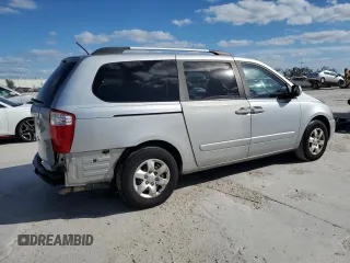 2009 Kia Sedona LX with VIN KNDMB233696315862, listed as a Copart auction lot 76493774 with 178,981 mi miles and Salvage Title. Bid and sale history available at carsss.com. Image 3.