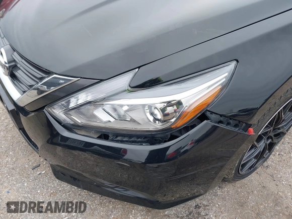 2016 Nissan Altima S with VIN 1N4AL3AP1GN380316, listed as a IAAI auction lot 41634055 with 146,454 mi miles and . Bid and sale history available at carsss.com. Image 6.