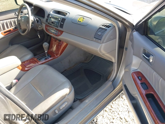 2005 Toyota Camry LE with VIN 4T1BF32K55U614352, listed as a IAAI auction lot 41937831 with 217,425 mi miles and . Bid and sale history available at DreamBid. Image 5.