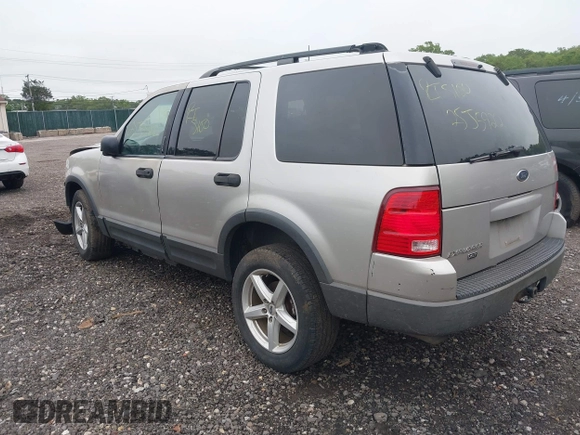 2003 Ford Explorer XLT с VIN 1FMZU73K43UB93814, выставлен на аукционе IAAI как лот 42462739 с пробегом Не указан миль и . История ставок и продаж доступна на DreamBid. Изображение 3.