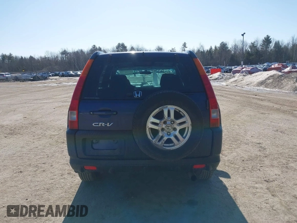 2002 Honda CR-V EX with VIN JHLRD78852C084643, listed as a IAAI auction lot 41803316 with 204,513 mi miles. Bid and sale history available at carsss.com. Image 15.