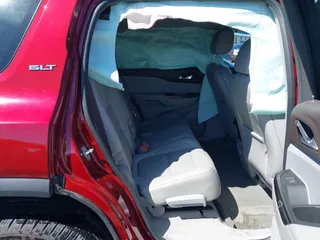 2017 GMC Acadia SLT with VIN 1GKKNMLS7HZ299903, listed as a IAAI auction lot 41836987 with 130,517 mi miles. Bid and sale history available at carsss.com. Image 8.