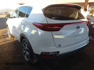 2020 Kia Sportage LX with VIN KNDPMCAC1L7689099, listed as a IAAI auction lot 41619899 with 19,523 mi miles. Bid and sale history available at carsss.com. Image 3.