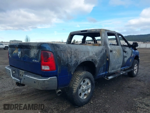 2016 Ram 2500 SLT with VIN 3C6UR5DL4GG260925, listed as a IAAI auction lot 41851580 with Not Provided miles. Bid and sale history available at carsss.com. Image 4.