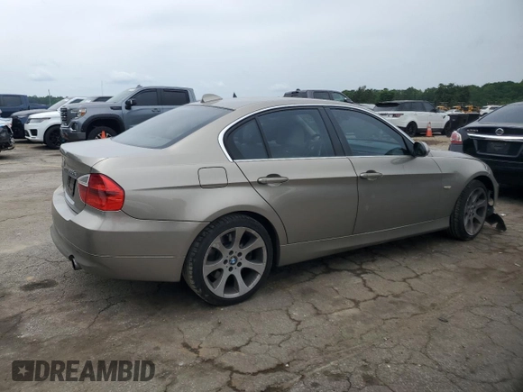 2008 BMW 3 Series 335xi z VIN WBAVD53528A285513, wystawiony jako Copart lot #57087105 z przebiegiem 104 433 mil mil oraz Szkoda całkowita • Salvage title. Historia ofert i sprzedaży dostępna na DreamBid. Obrazek 3.