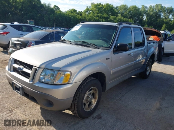 2003 Ford Explorer Sport Trac XLS z VIN 1FMZU67EX3UB19974, wystawiony jako IAAI lot #42563671 z przebiegiem 133 452 mil mil oraz . Historia ofert i sprzedaży dostępna na DreamBid. Obrazek 2.