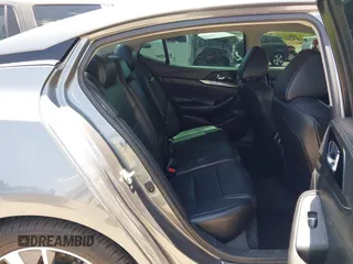 2020 Nissan Maxima SV z VIN 1N4AA6CV8LC375431, wystawiony jako IAAI lot #42182290 z przebiegiem 70 563 mil mil oraz . Historia ofert i sprzedaży dostępna na DreamBid. Obrazek 8.