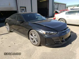 2023 Audi e-tron GT Premium Plus z VIN WAUFJBFW6P7002994, wystawiony jako Copart lot #50310483 z przebiegiem 1682 mil mil oraz . Historia ofert i sprzedaży dostępna na DreamBid. Obrazek 4.