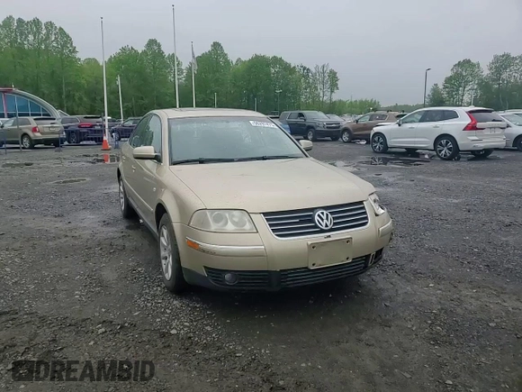 2004 Volkswagen Passat GLS z VIN WVWPD63B34E075688, wystawiony jako Copart lot #56297475 z przebiegiem 135 684 mil mil oraz Szkoda całkowita • Salvage title. Historia ofert i sprzedaży dostępna na DreamBid. Obrazek 13.