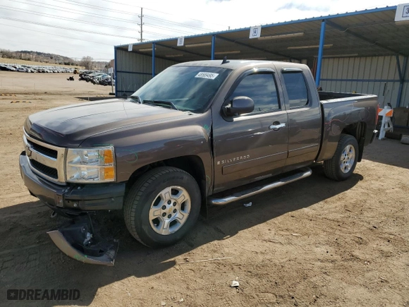 2007 Chevrolet Silverado 1500 LT w/1LT with VIN 1GCEC19J07Z563361, listed as a Copart auction lot 48589495 with 205,860 mi miles and Salvage Title. Bid and sale history available at carsss.com. Image 1.