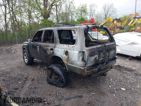 1999 Toyota 4Runner SR5 с VIN JT3HN86R2X0239685, выставлен на аукционе IAAI как лот 42162967 с пробегом Не указан миль и . История ставок и продаж доступна на DreamBid. Изображение 3.
