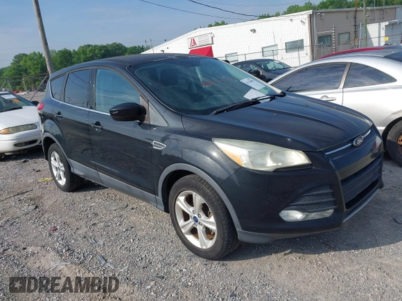 2013 Ford Escape SE with VIN 1FMCU0GX9DUD64514, listed as a IAAI auction lot 42120601 with 193,415 mi miles and . Bid and sale history available at carsss.com. Image 1.