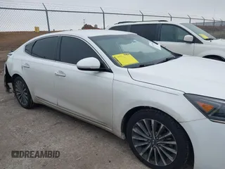 2018 Kia Cadenza Premium with VIN KNALB4J12J5119675, listed as a IAAI auction lot 41679188 with 83,358 mi miles and . Bid and sale history available at DreamBid. Image 13.