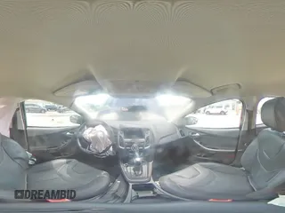 2016 Ford Focus SE z VIN 1FADP3F23GL288232, wystawiony jako Copart lot #62565095 z przebiegiem 11 634 mil mil oraz Szkoda całkowita • Salvage title. Historia ofert i sprzedaży dostępna na DreamBid. Obrazek 14.