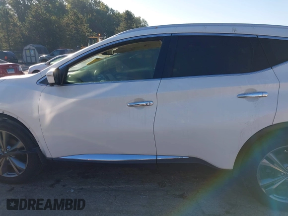 2019 Nissan Murano S with VIN 5N1AZ2MS3KN142961, listed as a IAAI auction lot 37797444 with 50,327 mi miles. Bid and sale history available at carsss.com. Image 15.