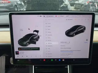 2018 Tesla Model 3 Long Range Battery with VIN 5YJ3E1EA7JF012249, listed as a IAAI auction lot 41782972 with 103,412 mi miles. Bid and sale history available at carsss.com. Image 7.