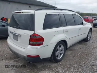 2007 Mercedes-Benz GL-Class with VIN 4JGBF71E67A258887, listed as a IAAI auction lot 42088982 with 119,158 mi miles. Bid and sale history available at carsss.com. Image 4.