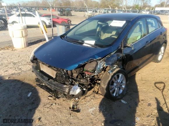 2015 Hyundai Elantra GT with VIN KMHD35LH1FU240579, listed as a IAAI auction lot 41872891 with 100,422 mi miles. Bid and sale history available at carsss.com. Image 6.