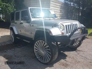 2008 Jeep Wrangler Unlimited Sahara with VIN 1J4GA59168L537755, listed as a IAAI auction lot 42229076 with 172,398 mi miles and . Bid and sale history available at DreamBid. Image 1.