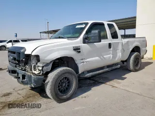 2008 Ford F-250 XL with VIN 1FTSX21568ED86030, listed as a Copart auction lot 60748295 with 189,959 mi miles and Salvage title. Bid and sale history available at DreamBid. Image 1.