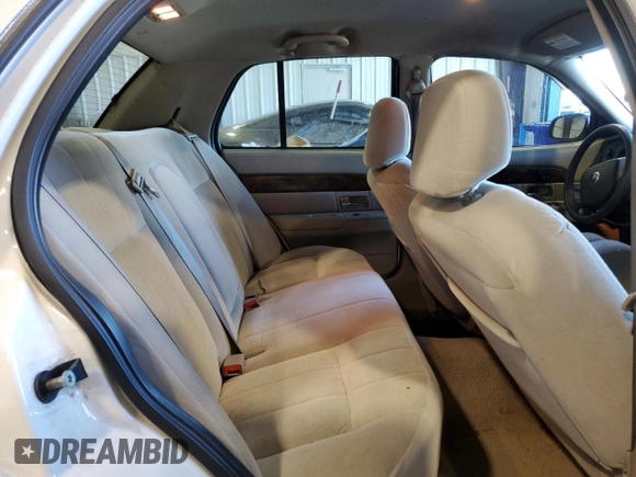 2006 Mercury Grand Marquis GS z VIN 2MEFM74V96X621050, wystawiony jako Copart lot #49098465 z przebiegiem 75 561 mil mil oraz Szkoda całkowita • Salvage title. Historia ofert i sprzedaży dostępna na DreamBid. Obrazek 10.