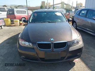 2007 BMW 3 Series 328i with VIN WBAVA33547KX72119, listed as a IAAI auction lot 42064589 with 88,352 mi miles and . Bid and sale history available at DreamBid. Image 11.