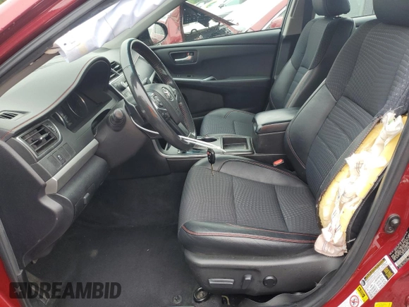 2015 Toyota Camry XLE z VIN 4T1BF1FK7FU909940, wystawiony jako Copart lot #58367065 z przebiegiem 155 908 mil mil oraz Szkoda całkowita • Salvage title. Historia ofert i sprzedaży dostępna na DreamBid. Obrazek 7.