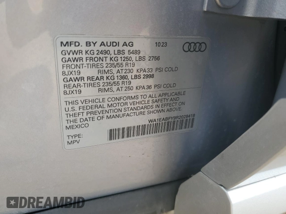 2024 Audi Q5 S line Premium Plus z VIN WA1EABFY9R2028418, wystawiony jako Copart lot #56371775 z przebiegiem 15 104 mil mil oraz Szkoda całkowita • Salvage title. Historia ofert i sprzedaży dostępna na DreamBid. Obrazek 12.