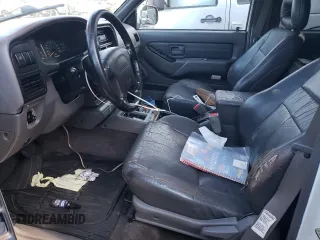 1995 Isuzu Rodeo с VIN 4S2CM58VXS4374193, выставлен на аукционе Copart как лот 54189275 с пробегом 164 756 миль миль и Списание • Salvage title. История ставок и продаж доступна на DreamBid. Изображение 7.