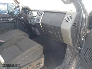 2008 Ford Super Duty F-250 SRW XL with VIN 1FTSW21R98EC08991, listed as a IAAI auction lot 41135638 with 141,036 mi miles. Bid and sale history available at carsss.com. Image 5.
