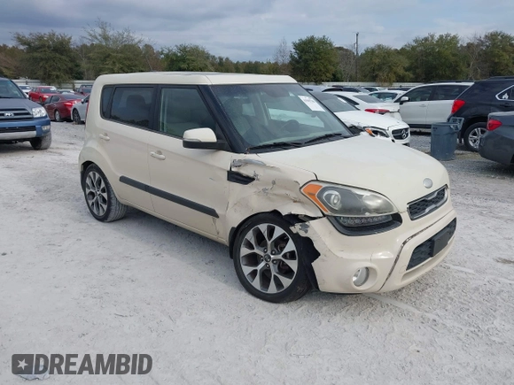 2013 Kia Soul ! with VIN KNDJT2A6XD7553147, listed as a IAAI auction lot 41505780 with 73,124 mi miles. Bid and sale history available at carsss.com. Image 1.