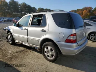 2002 Mercedes-Benz M-Class with VIN 4JGAB54E32A365833, listed as a Copart auction lot 76158434 with 175,244 mi miles and Salvage Title. Bid and sale history available at carsss.com. Image 2.