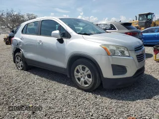 2016 Chevrolet Trax LS z VIN 3GNCJKSB8GL240048, wystawiony jako Copart lot #58243975 z przebiegiem 96 362 mil mil oraz Szkoda całkowita • Salvage title. Historia ofert i sprzedaży dostępna na DreamBid. Obrazek 4.
