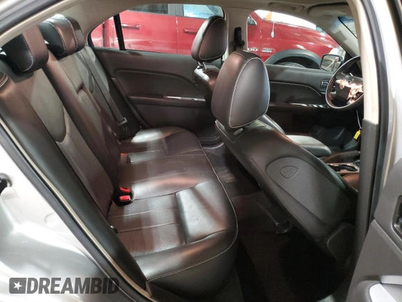 2010 Mercury Milan Premier with VIN 3MEHM0JA3AR620050, listed as a Copart auction lot 55353965 with 70,021 mi miles and Salvage title. Bid and sale history available at DreamBid. Image 10.